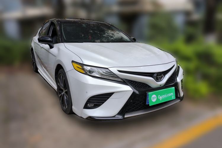 Used Toyota Camry 2019 Revised Version 2.5S Fēngshàng Edition Front Right 45 Deg