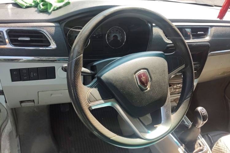 Used Jinbei Hiace X30 2021 1.5L Wealthy Van China VI Standard SWC15M
