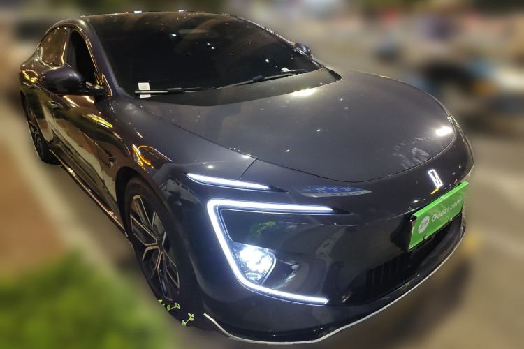 Used Avatr 12 2023 650 Three-Laser Four-Wheel Drive Performance Edition
