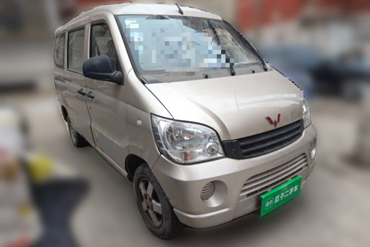 Used Wuling Zhiguang 2010 1.0L New Version Practical Short-Body L2Y