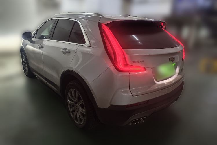 Used Cadillac XT4 2018 28T Two-Wheel-Drive Luxury Model
