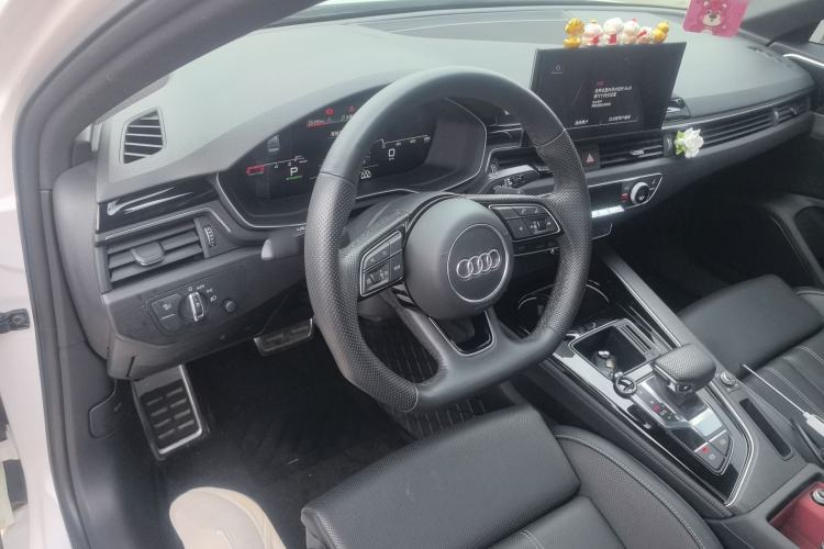 Used Audi A4L 2024 40 TFSI Luxury Dynamic Edition
