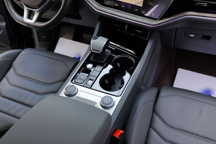 Used Volkswagen Touareg 2019 3.0 TSI RuiFeng Edition China V Standard Gear Lever