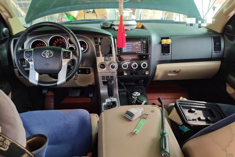 Used Toyota Sequoia 
