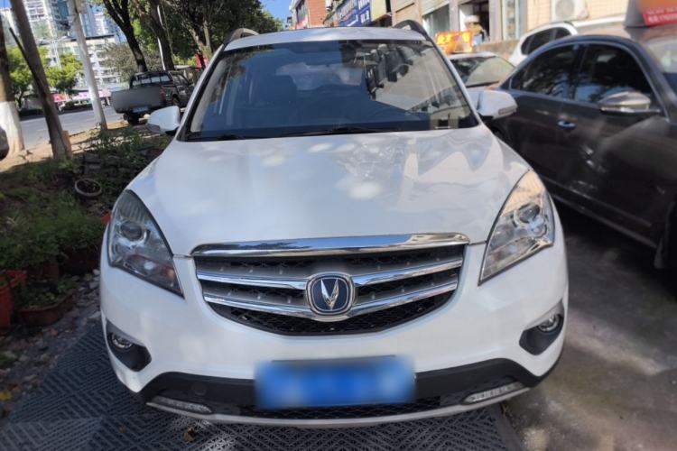 Used CHANGAN CS35 2016 1.6L Automatic Luxury Model China V Standard Front