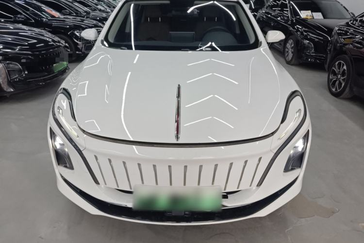 Used Hongqi E-QM5 2022 431 km Charge & Enjoy Edition Front
