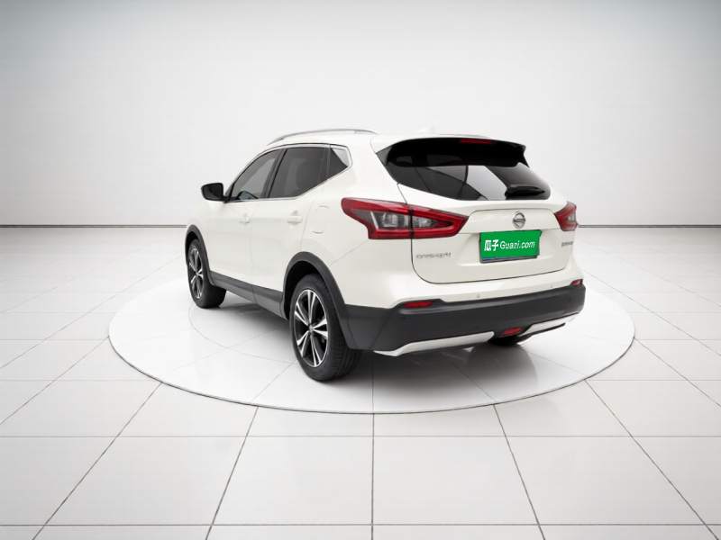 Used Nissan Qashqai 2022 2.0L CVT XV Premier Luxury Edition — 4