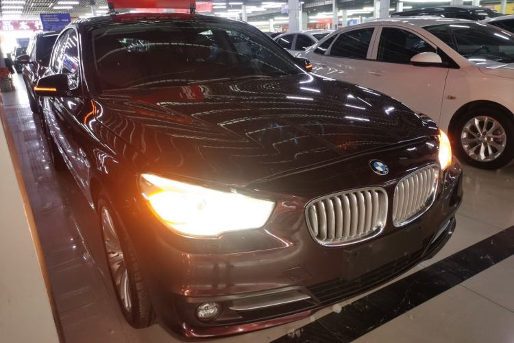 Used BMW 5 Series GT 2015 535i Leading Model
