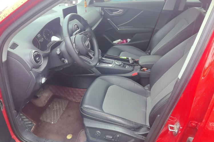 Used Audi Q2L 2020 35 TFSI Fashionable and Elegant Model Left Front Seat