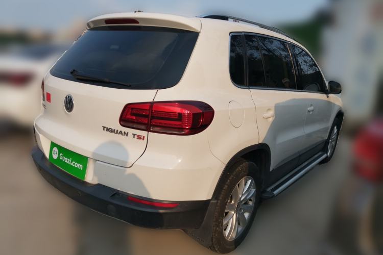 Used Volkswagen Tiguan 2013 1.8TSI Automatic Two-Wheel Drive Luxury Model Rear Right 45 Deg