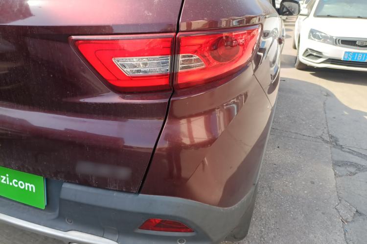 Used Soueast DX7 2017 1.5T Automatic Glory Edition Exterior 6