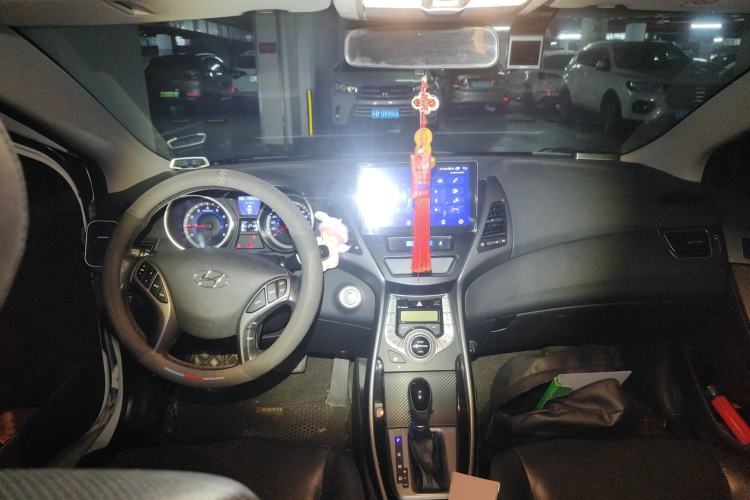 Used Hyundai Elantra (5th Generation / Langdong) 2015 1.6L Automatic Luxury Model