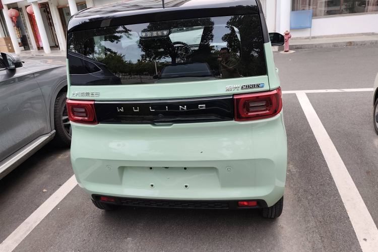 Used Wuling Hongguang MINIEV 2021 Macaron Premium Model – Lithium Iron Phosphate