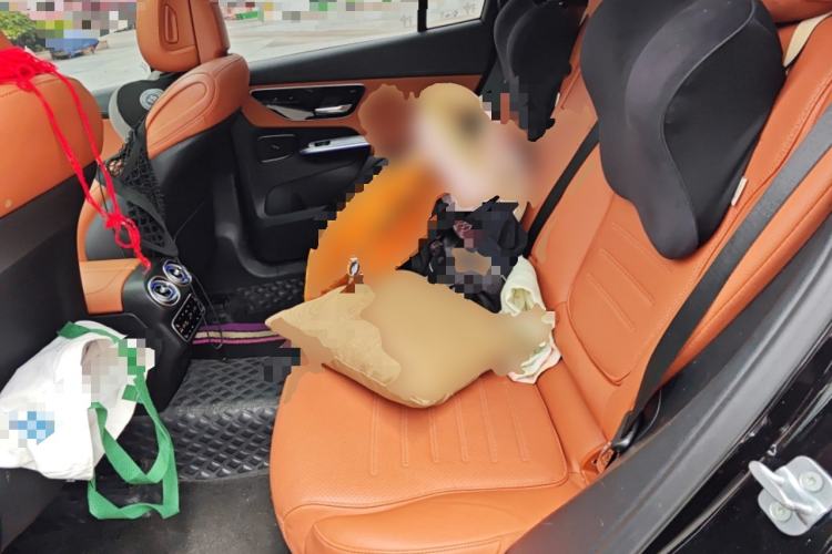 Used Mercedes-Benz GLC 2023 GLC 300 L 4MATIC Dynamic Edition 5-seater
