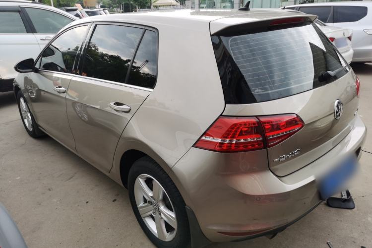 Used Volkswagen Golf 2014 1.4TSI Automatic Luxury Model Rear Left 45 Deg