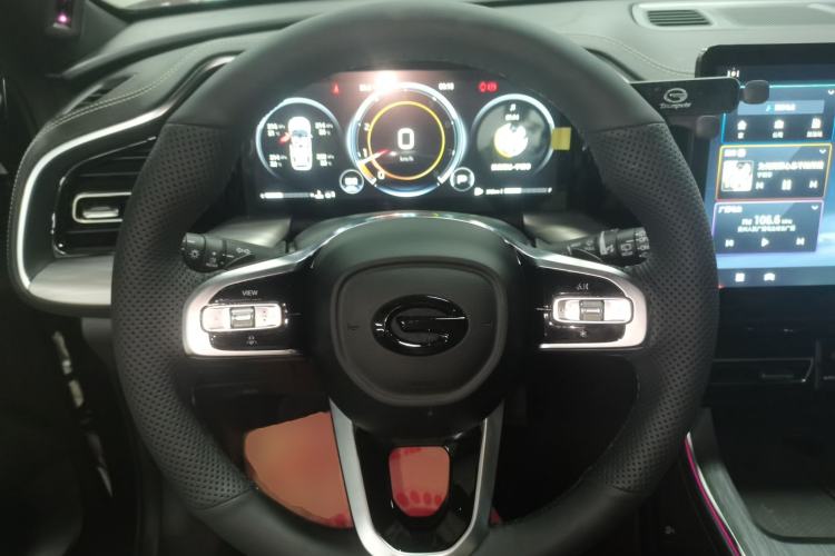 Used GAC Trumpchi GS8 2022 Linghang Series 2.0 TGDI Two-Wheel-Drive Luxury Smart Connectivity Version (7 Seats)
