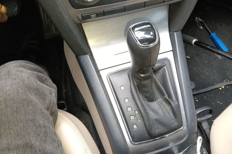 Used Skoda Octavia 2015 Classic Model 1.6L Automatic Yijie Version