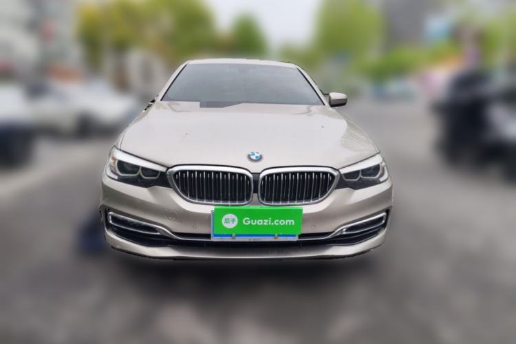 Used BMW 5 Series 2019 525Li Luxury Package
