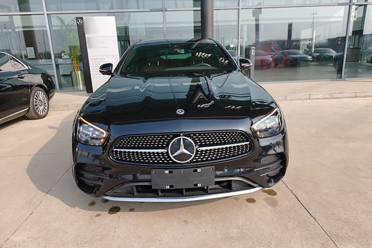 Used Mercedes-Benz E-Class 2022 Revised Version E 300 L Sport Luxury Edition Front