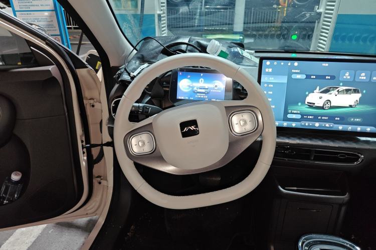 Used JAC Yiwei 3 2023 505km Pro
