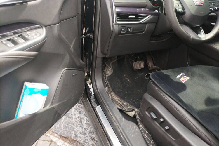 Used Cadillac XT4 2021 28T Two-Wheel Drive Tech Edition
