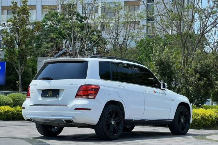 Used Mercedes-Benz GLK-Class 2014 GLK 260 4MATIC Dynamic Model
