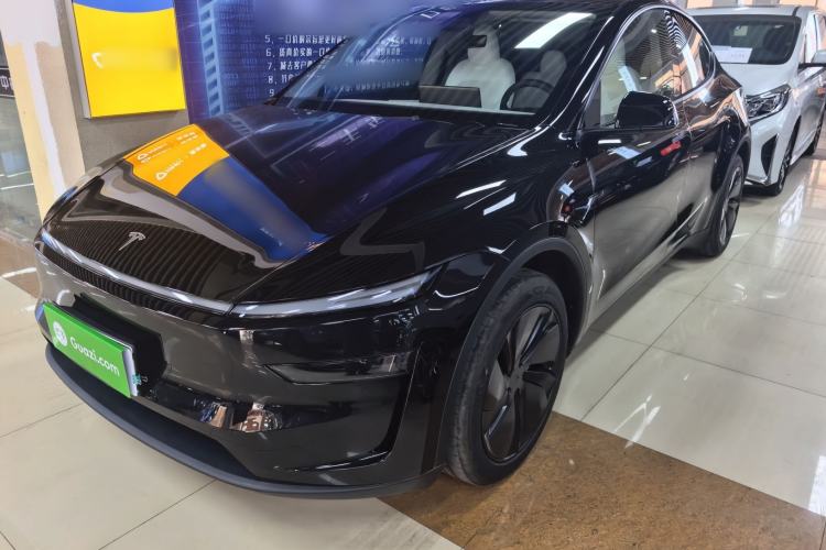 Used Tesla Model Y 2025 Rear-Wheel-Drive Version