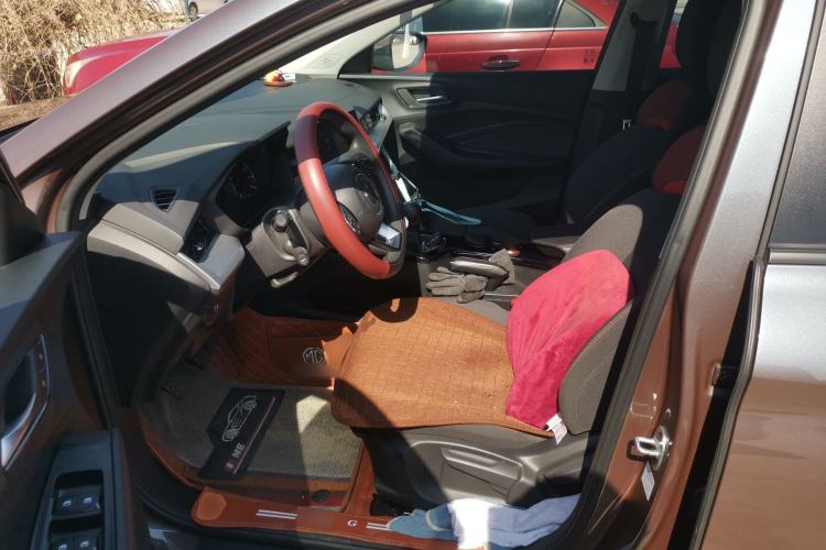 Used MG 5 2023 180 DVVT Manual Fashion Edition
