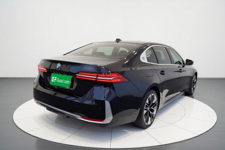 Used BMW 5 Series 2024 530Li Luxury Package Premium Edition
