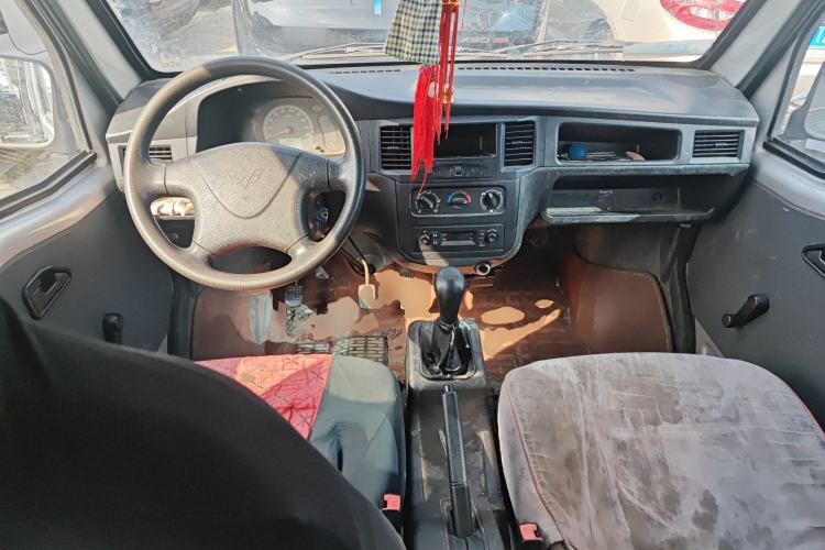 Used Wuling Zhiguang 2015 1.2L Practical LS-I Model