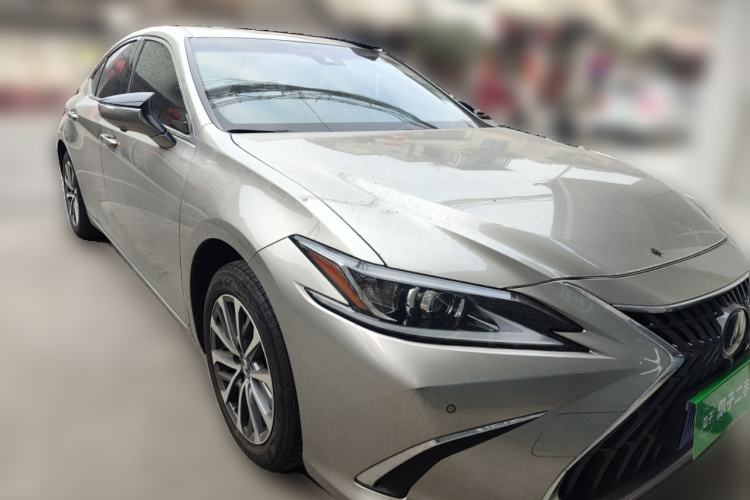 Used Lexus ES 2023 200 Excellence Edition