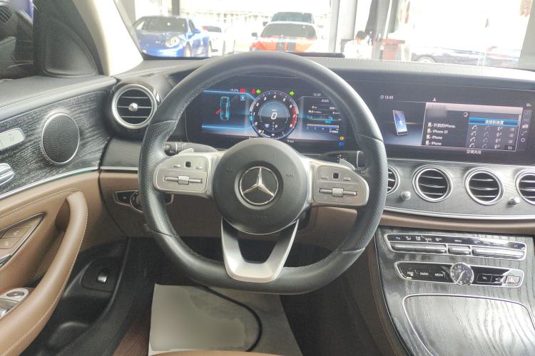 Used Mercedes-Benz E-Class 2019 E 300 L Sporty and Stylish Model
