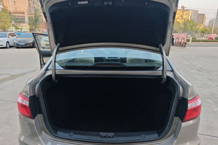 Used Changan Alsvin V7 2016 1.6L Manual LeShang Model China V Standard
