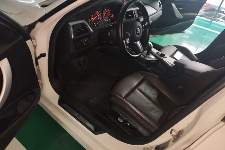 Used BMW 3 Series 2019 320i M Sport Package
