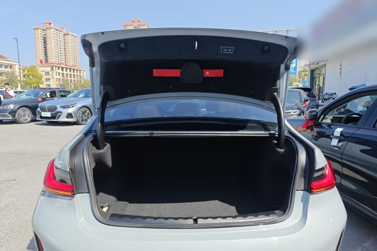 Used BMW 3 Series 2025 330Li M Sport Shadowline Package
