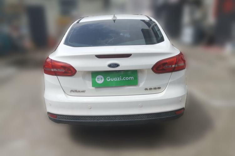 Used Ford Focus 2018 Sedan Classic 1.6L Automatic Trendy SmartDrive Edition