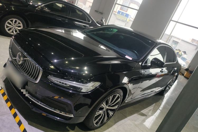Used Volvo S90 2024 B5 Zhiyuan Luxury Edition
