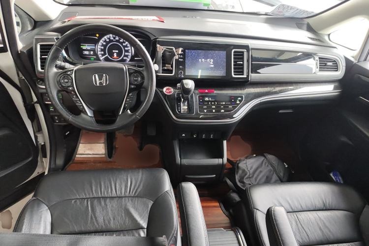 Used Honda Elysion 2019 2.0L Hybrid Luxury Edition
