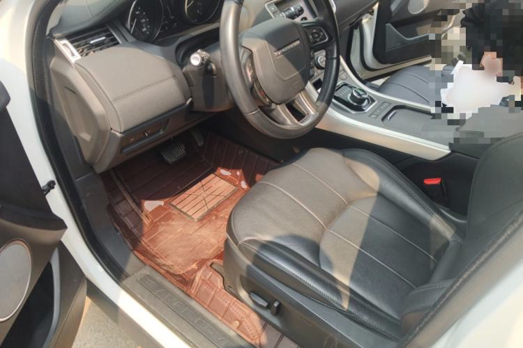 Used Land Rover Range Evoque 2018 240PS PURE Style Edition Driver Seat