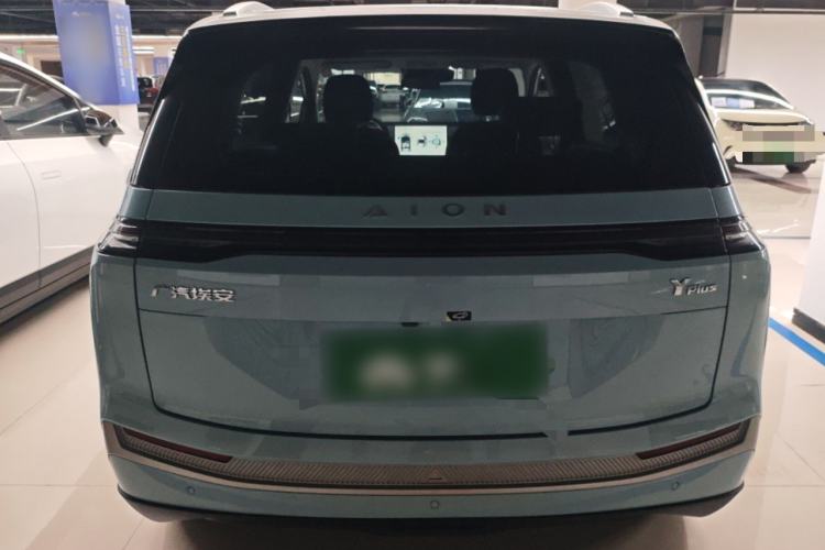 Used AION Y 2023 Younger