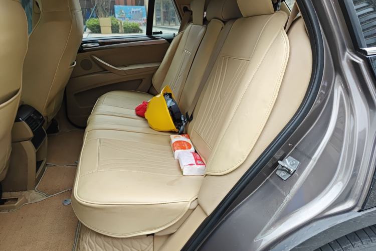 Used BMW X5 2011 xDrive35i Leading Model