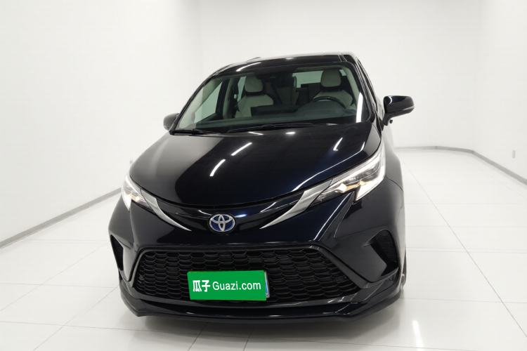 Used Toyota Granvia 2023 2.5L Hybrid Flagship VIP Edition Front