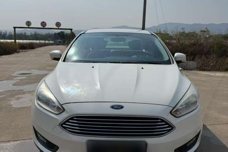 Used Ford Focus 2017 Sedan 1.6L Automatic Comfort Plus SmartDrive Edition