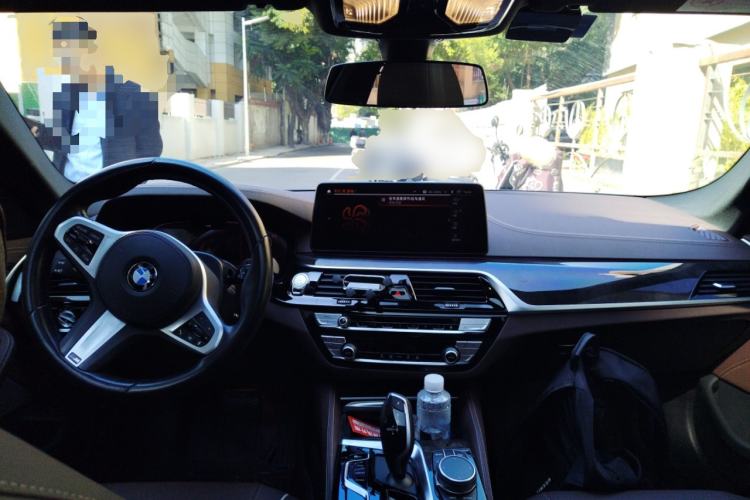 Used BMW 5 Series 2022 Restyled 525Li M Sport Package
