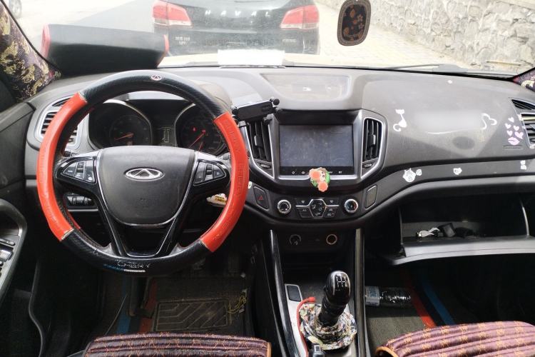 Used Chery Tiggo 5 2016 2.0L Manual Jia Yue Edition Center Console