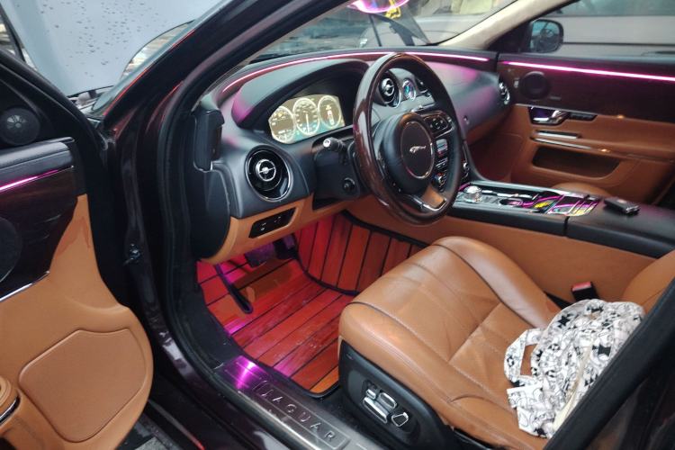 Used Jaguar XJ 2013 XJL 3.0 SC Flagship Business Edition Driver Seat