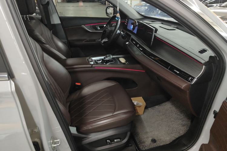 Used Chery Tiggo 8 PRO 2022 390T Two-Wheel Drive Vast Edition 5 Seats
