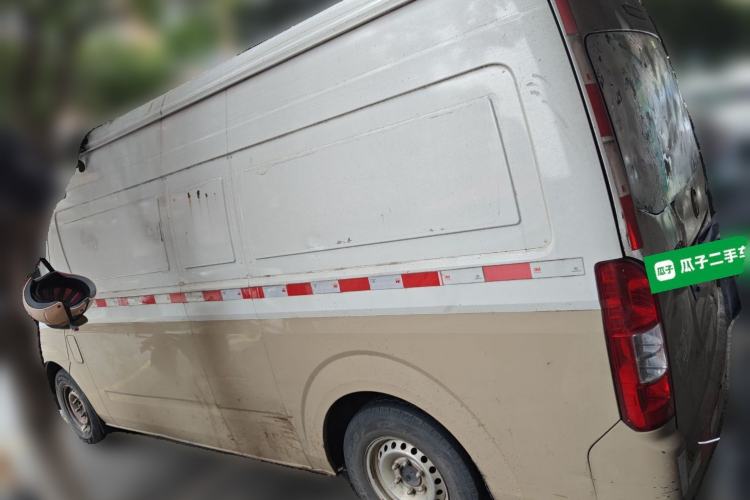 Used Foton Scenic G9 2020 2.8T Diesel Commercial Version Long Wheelbase High Roof 2-Seater Van 4J28TC3