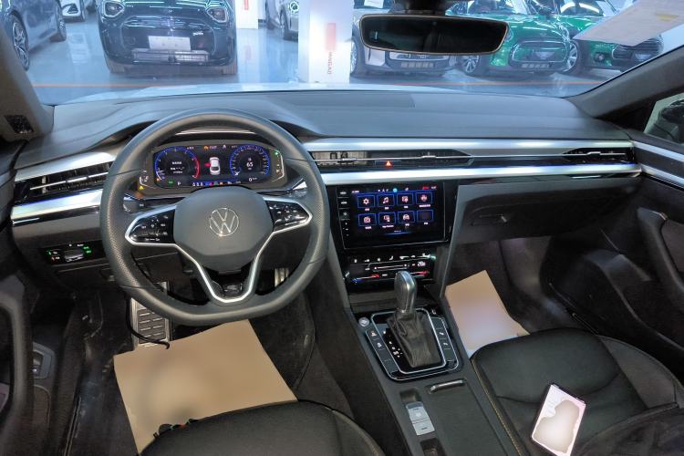 Used Volkswagen FAW-Volkswagen CC 2023 380TSI Striking Edition
