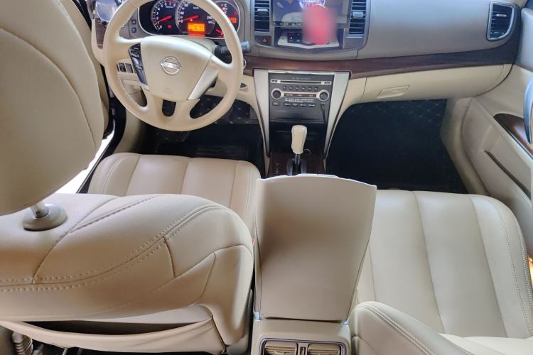 Used Nissan Teana 2008 2.0L XL Comfort Edition Center Console